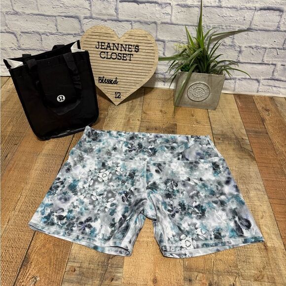 Lululemon Align HR Short 6” Kaleidofloral Multi Plus Size 20 - Picture 14 of 15